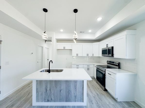 285 Scenic Ave