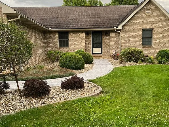 810 Maple Grove Rd, Waterford, OH 45786