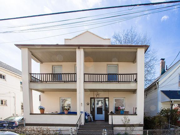 3rd image of 2198 W 105th St APT 2