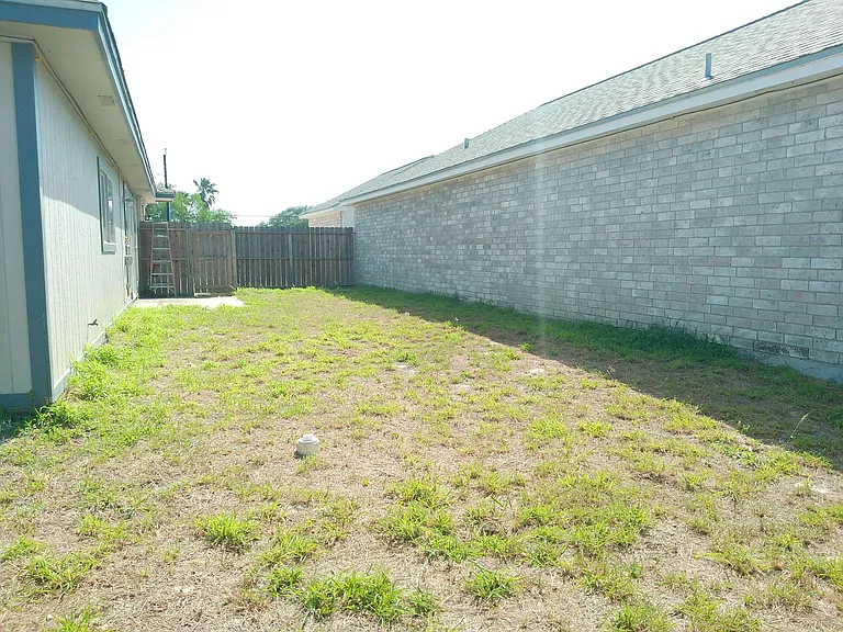 610 Kaipo Dr — Photo 15