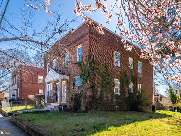 4201 Eads St NE, Washington, DC 20019