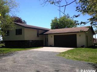 N4453 469th St, Menomonie, WI 54751