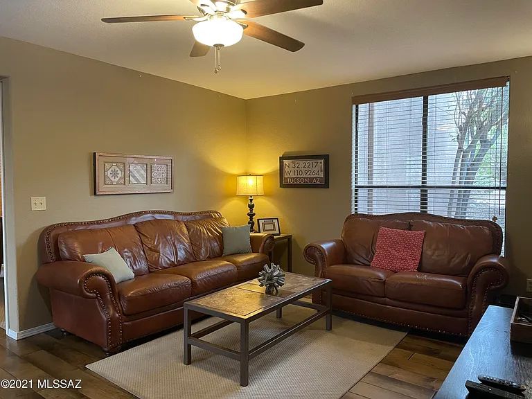6655 N Canyon Crest Dr #1107 — Photo 8