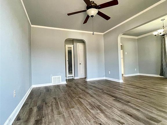 2nd image of 510 Averill Ave