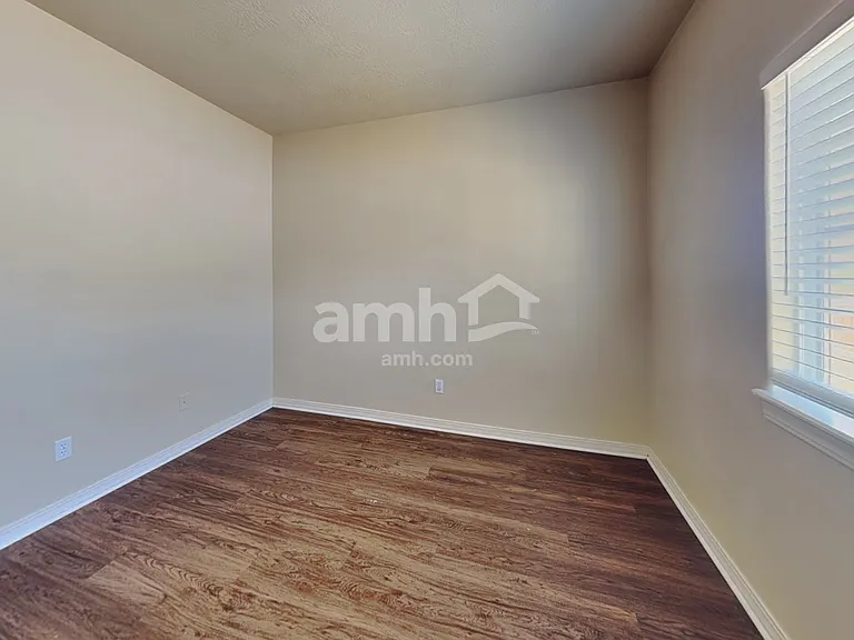 549 S Lodestone Ave — Photo 13