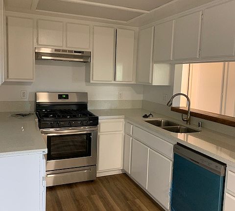 4th image of 1500 Torrance Blvd #5