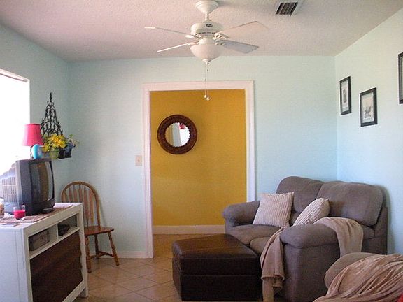 5th image of 25 Palmer Ln