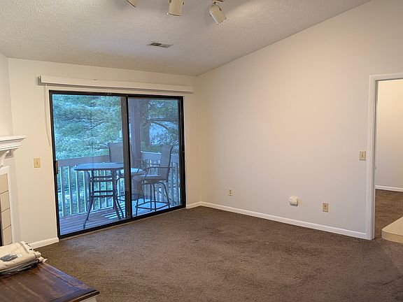 3rd image of 72 View Terrace Dr Suite 12