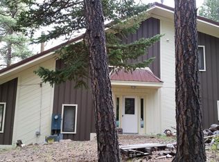 528 Whitcomb St, Zortman, MT 59546