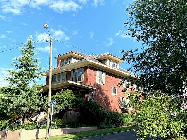 1st image of 120 Church St
