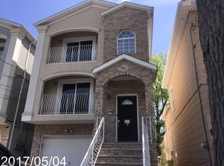 551A Walnut St, Elizabeth, NJ 07201