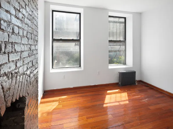 495 9th Avenue image 1 of 6