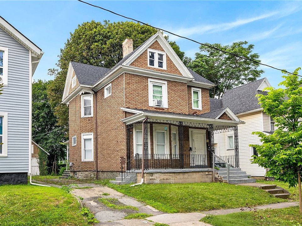 1st image of 31 Locust St