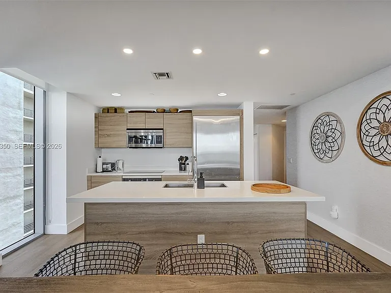 16385 Biscayne Blvd #3107 — Photo 13