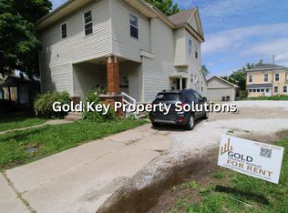 204-212 W 9th Street, Anderson, IN 46016