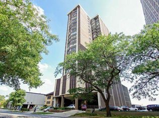 6325 N Sheridan Rd APT 508, Chicago, IL
