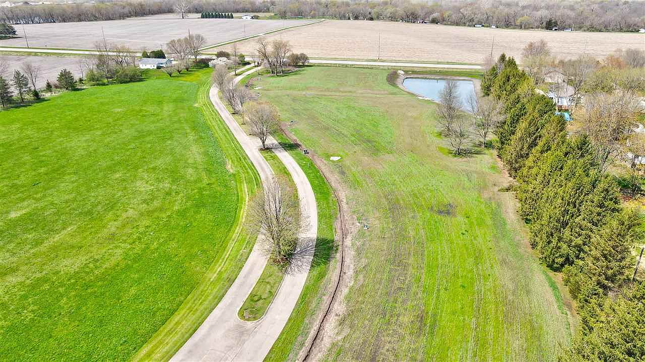 LOT 1 Pleasant Valley Dr SE