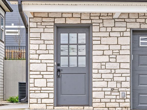 3rd image of 126 Blackman St