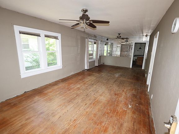 3rd image of 1233 Wilber St