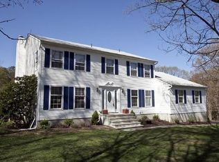 7 Schindler Dr, Succasunna, NJ 07876