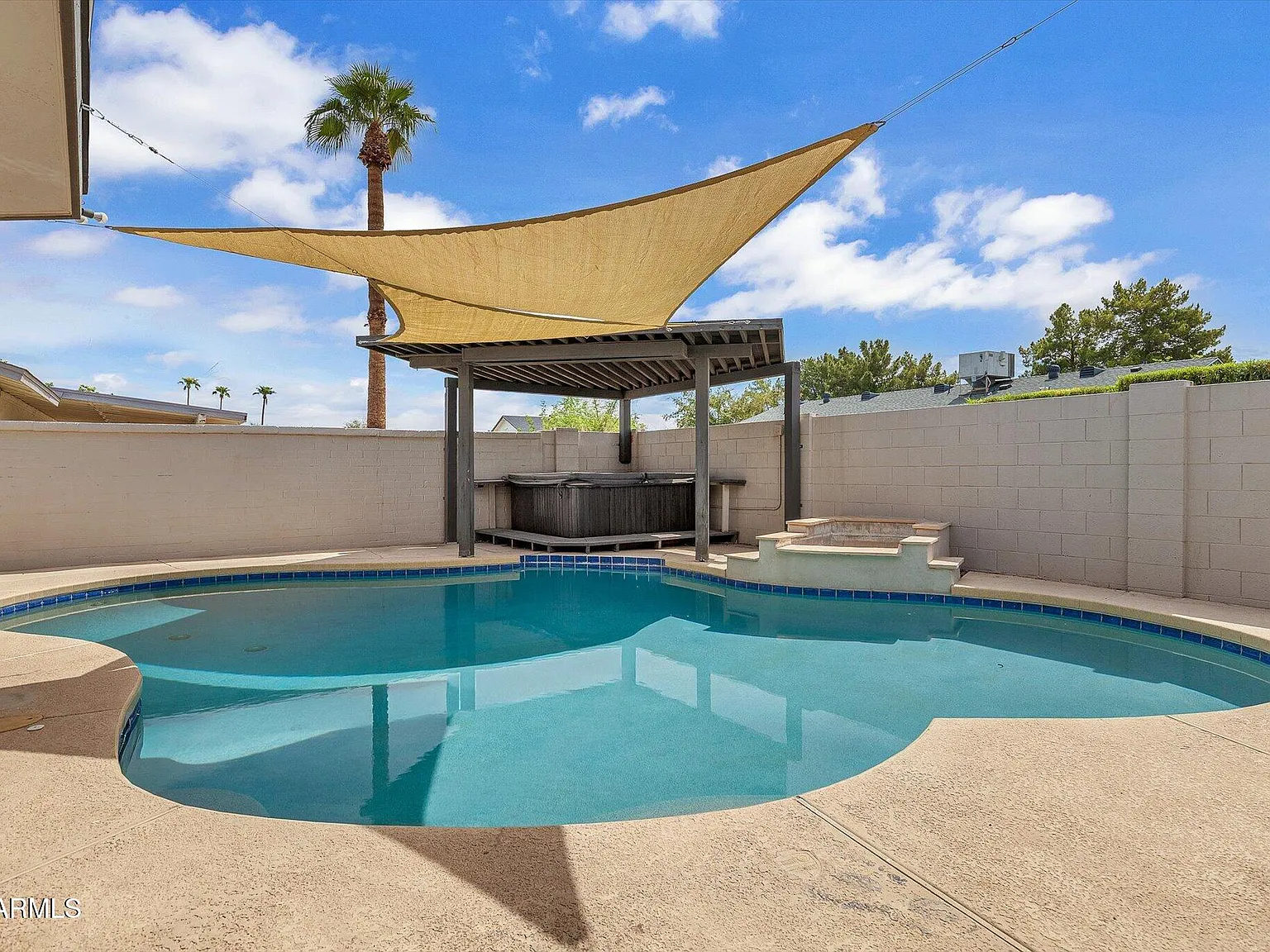 5 bed, 3.5 bath, 2533 sqft, $3,799 — Photo 4