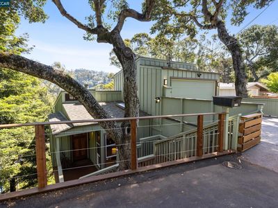 6164 Bullard Dr, Oakland, CA, 94611
