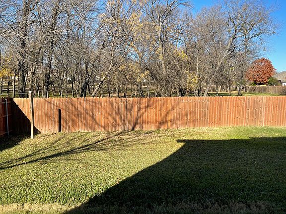 4th image of 217 Mulberry Ln