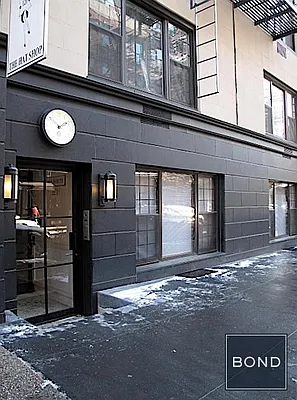 Rented by Bond New York | media 29