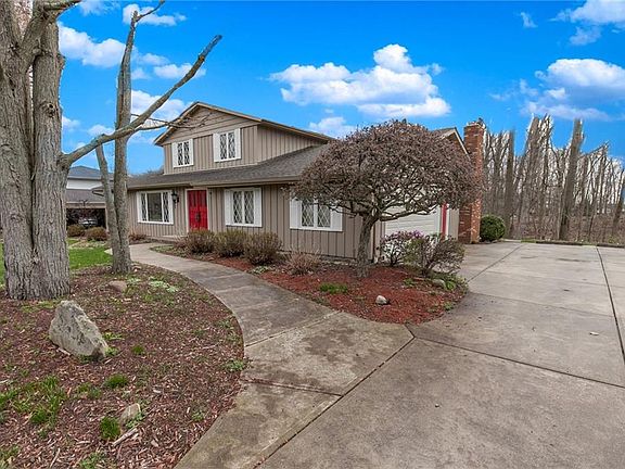 2nd image of 8653 Hollis Ln