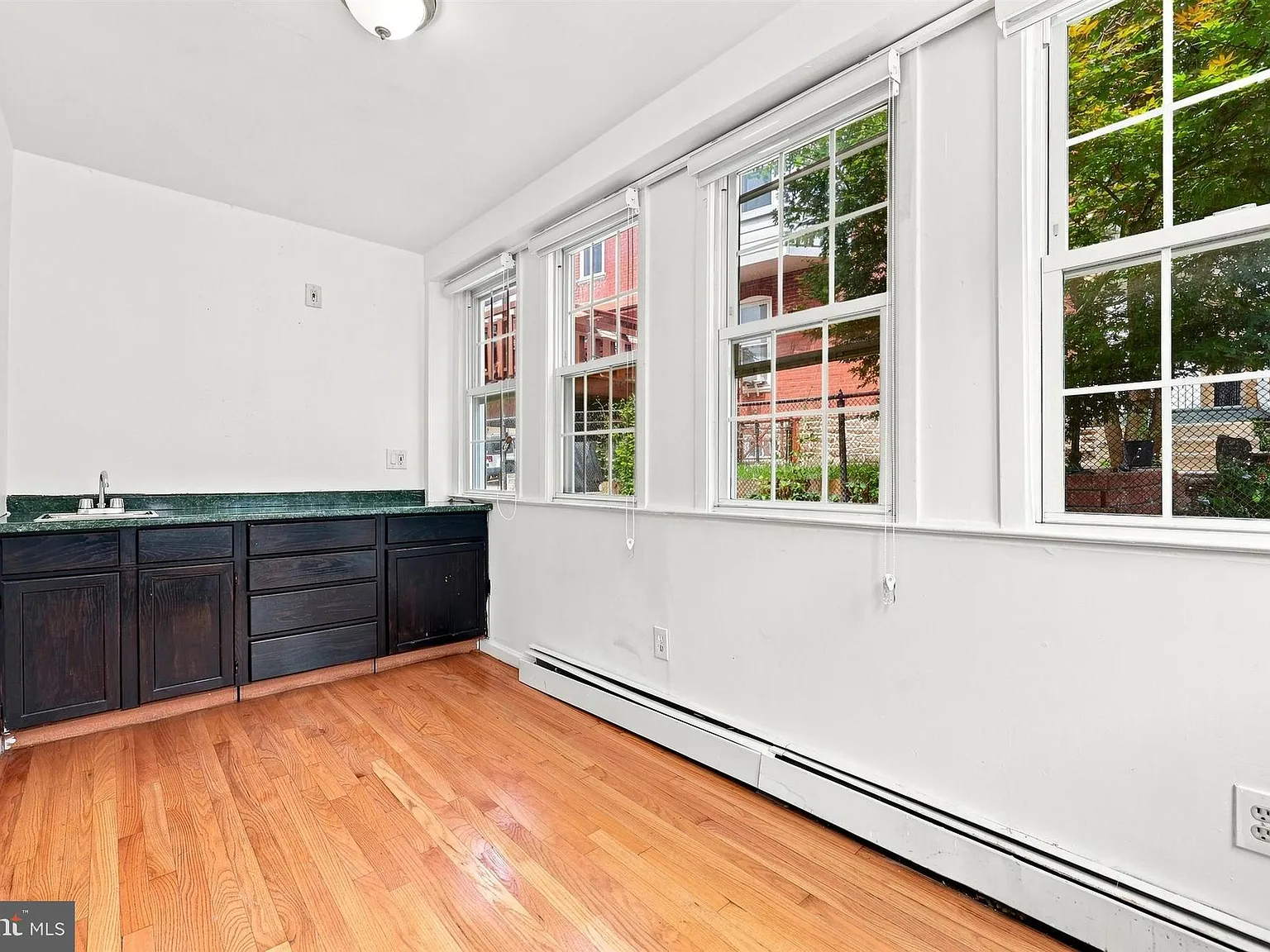 4 bed, 1536 sqft, $2,600 — Photo 4