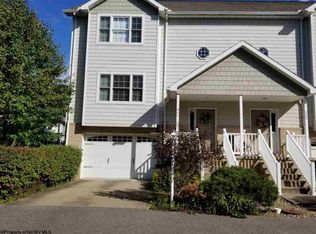 364 Harbor Dr, Morgantown, WV 26508