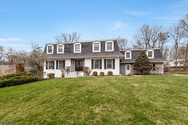17 Highcrest Dr, North Haledon, NJ 07508 Zillow