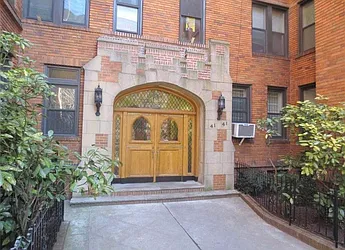 Rented by RealTegrity NY LLC