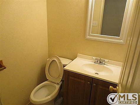 3rd image of 3975 Granite Hill Dr