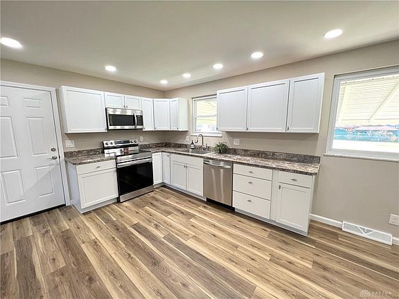 4th image of 9218 Kipton Dr