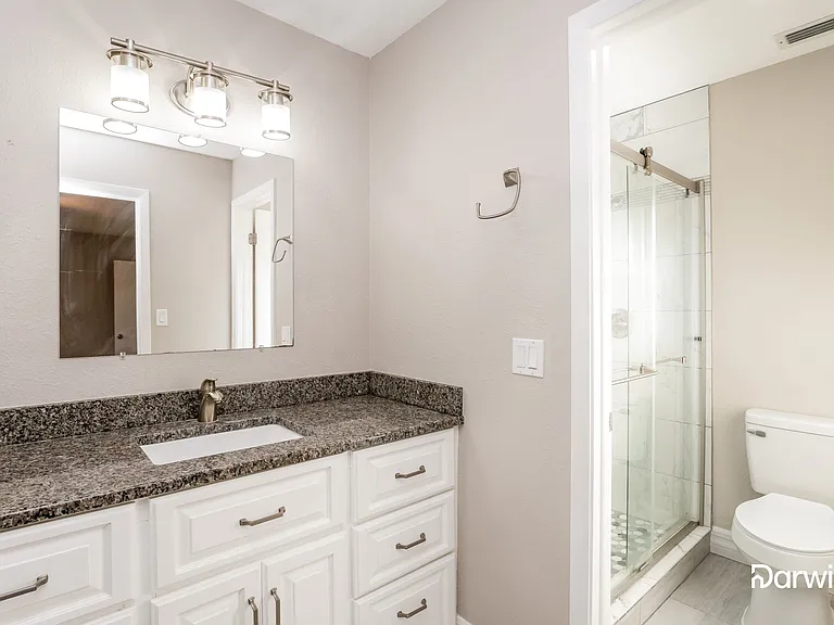 7132 Brookside Trl — Photo 8