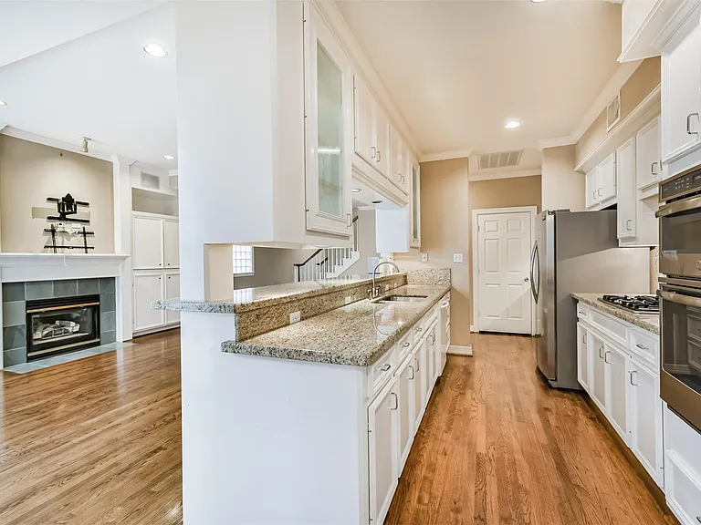 5023 Nolda St — Photo 11