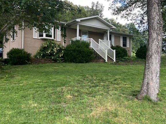 2nd image of 1040 Oak Grove Church Rd