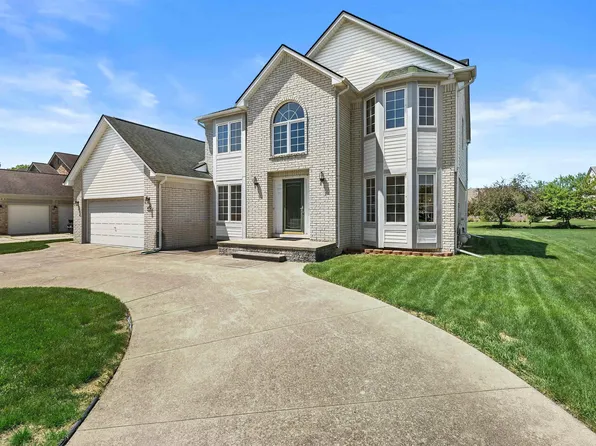 46325 Glen Eagle Dr, Shelby Township, MI 48315