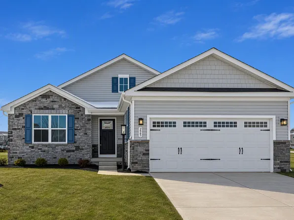 Alice Springs Dr, Martinsburg, WV 25403