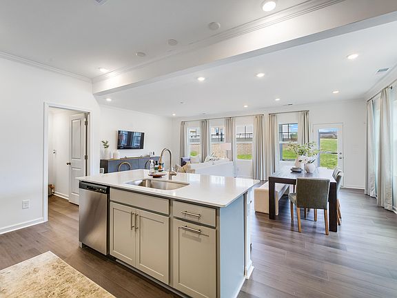 7th image of this home