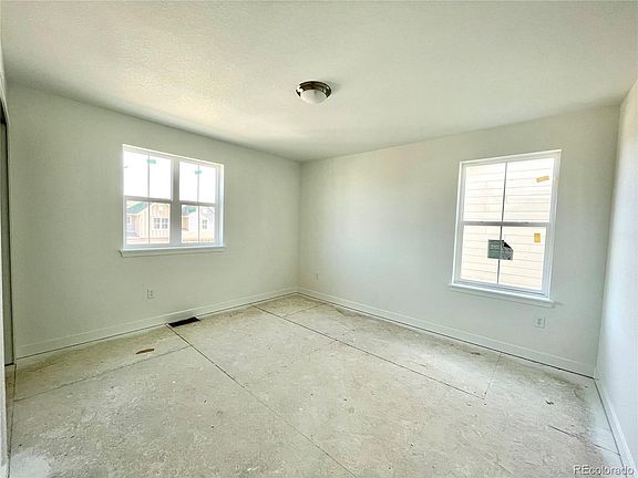 5th image of 12921 Brier Ct