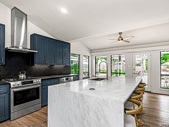 4th image of 18931 Winterwood Ct