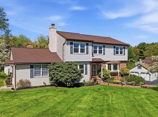 243 Baker Rd, Coatesville, PA 19320