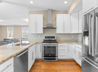 380 W Broadway #501, Boston, MA 02127
