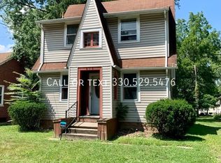 818 S Hawkins Ave, Akron, OH 44320