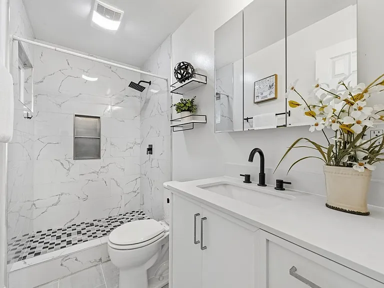 2602 Pendragon Ln — Photo 13