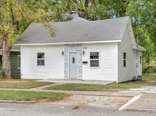 2122 N Newton Ave, Springfield, MO 65803