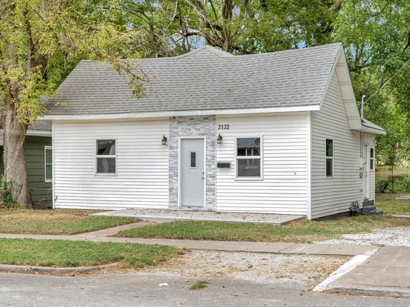2122 N Newton Avenue, Springfield, MO 65803