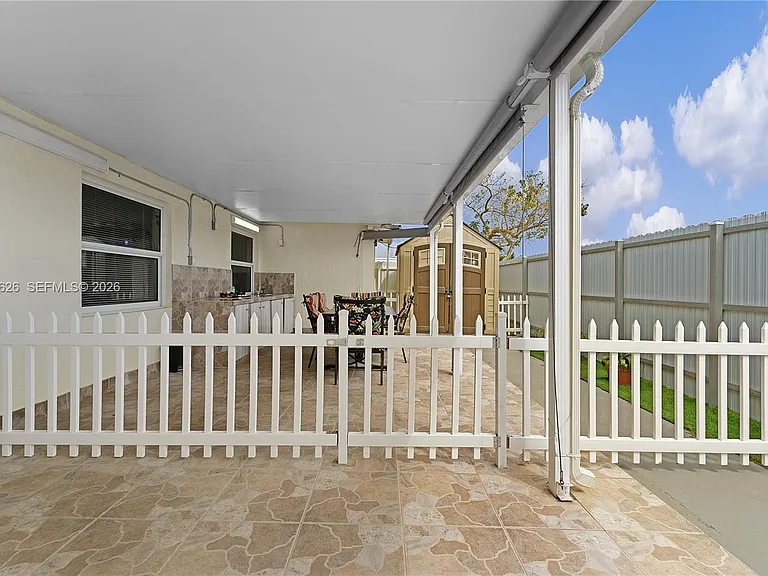12622 SW 211th Ter — Photo 29